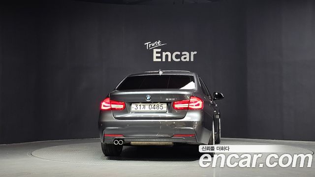 BMW 3-Series 328i M Sport