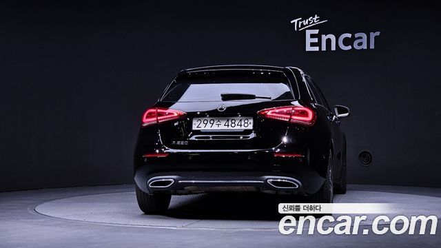 Mercedes-Benz A-Class A220 Hatchback