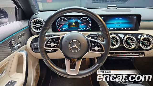 Mercedes-Benz A-Class A220 Hatchback