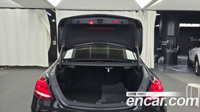 Mercedes-Benz E-Class E250 Avantgarde