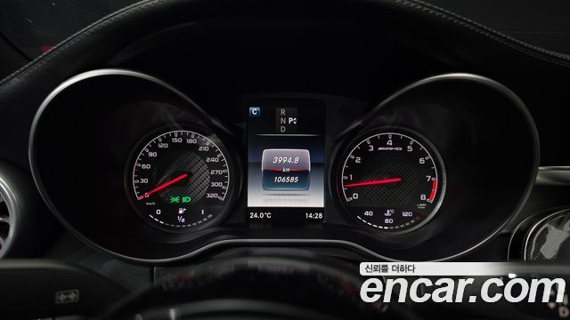 Mercedes-Benz C-Class C63 AMG