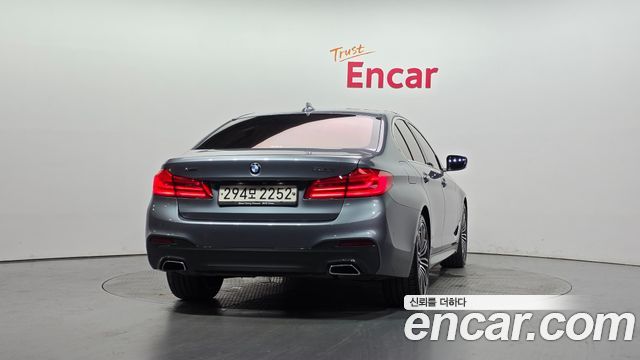 BMW 5-Series 530i M Sport Package Plus