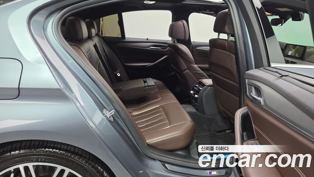 BMW 5-Series 530i M Sport Package Plus