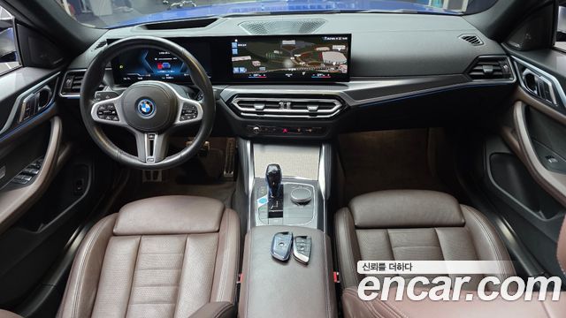 BMW i4 M50