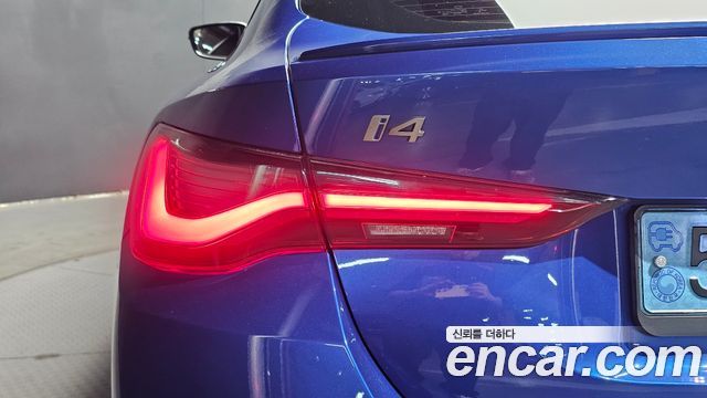 BMW i4 M50
