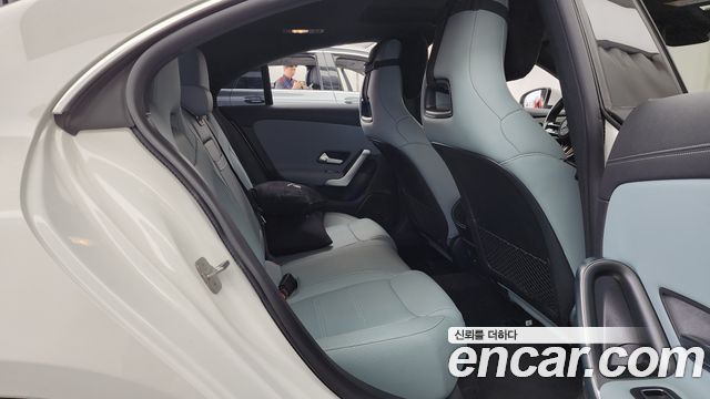 Mercedes-Benz CLA-Class CLA250 4MATIC