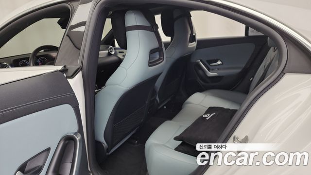 Mercedes-Benz CLA-Class CLA250 4MATIC