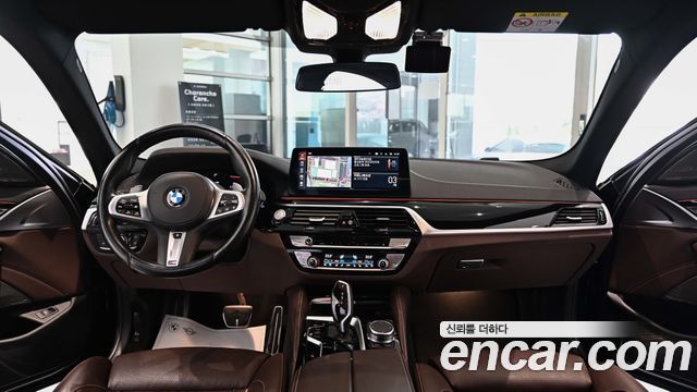 BMW 5-Series 530i xDrive M Sport Package