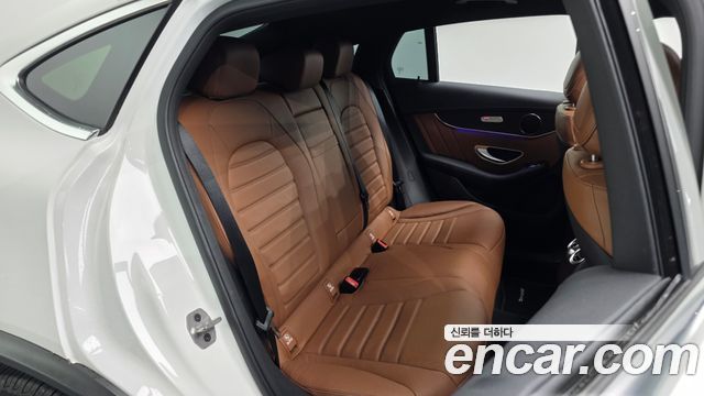 Mercedes-Benz GLC-Class GCL300 4MATIC Coupe