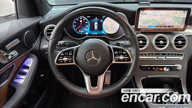 Mercedes-Benz GLC-Class GCL300 4MATIC Coupe
