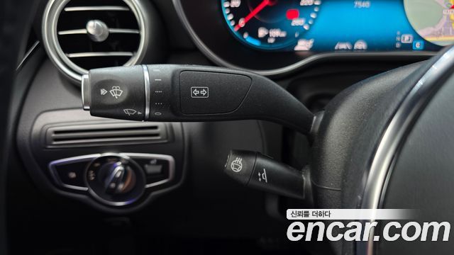 Mercedes-Benz GLC-Class GCL300 4MATIC Coupe