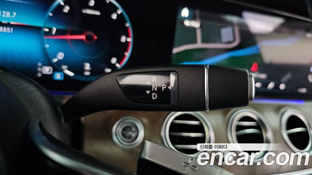 Mercedes-Benz E-Class E220d 4MATIC Exclusive
