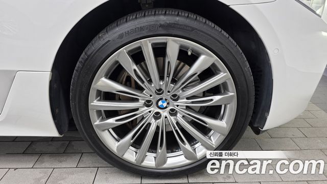 BMW Gran Turismo 640i xDrive Luxury