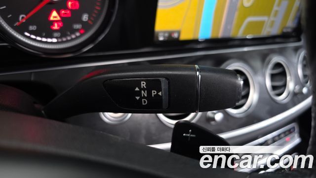 Mercedes-Benz E-Class E220d Avantgarde
