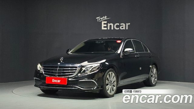 Mercedes-Benz E-Class E450 4MATIC Exclusive