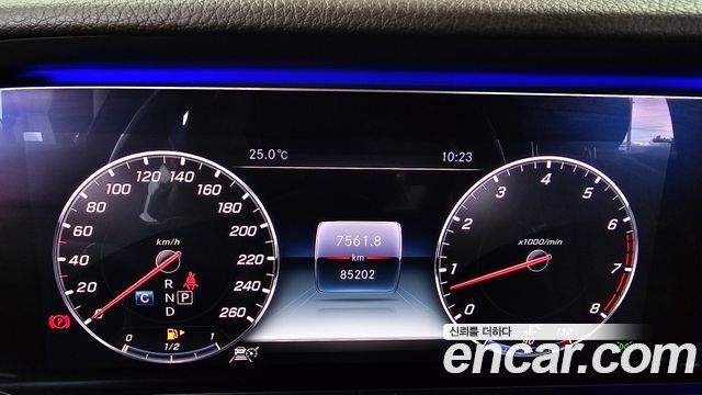 Mercedes-Benz E-Class E450 4MATIC Exclusive