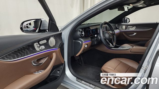 Mercedes-Benz E-Class E350 4MATIC Avantgarde