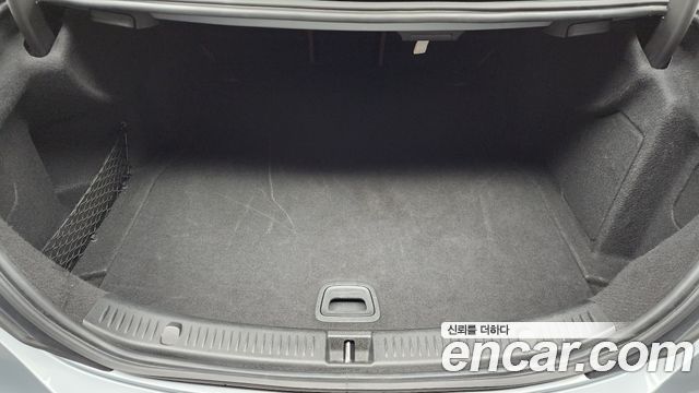 Mercedes-Benz E-Class E350 4MATIC Avantgarde