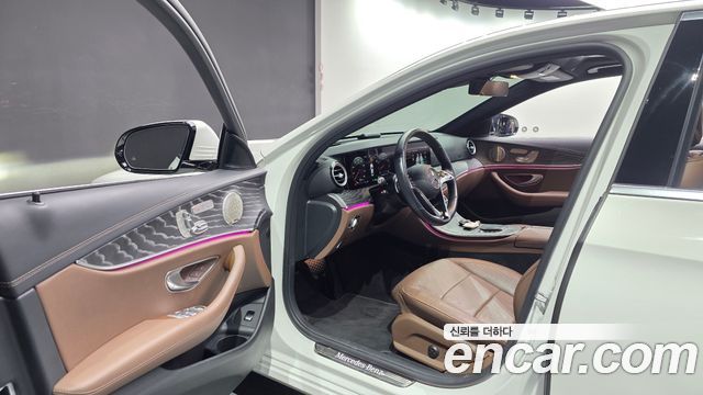 Mercedes-Benz E-Class E350 4MATIC Avantgarde