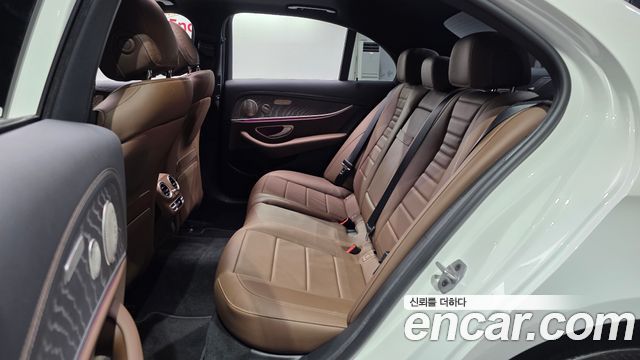 Mercedes-Benz E-Class E350 4MATIC Avantgarde
