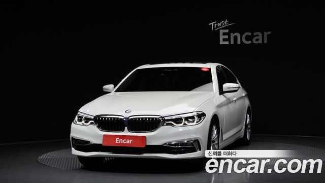 BMW 5-Series 520d xDrive Luxury Plus