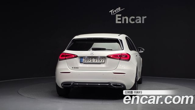 Mercedes-Benz A-Class A220 Hatchback