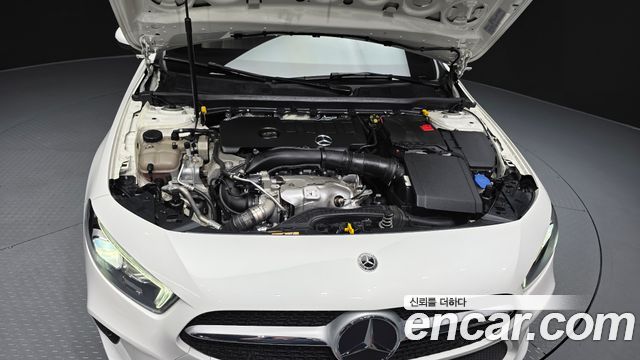 Mercedes-Benz A-Class A220 Hatchback