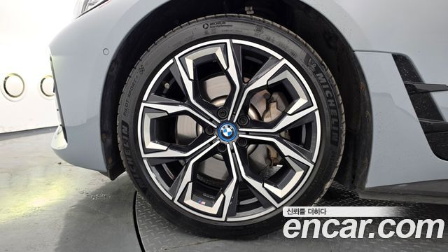 BMW i4 eDrive40 M Sports