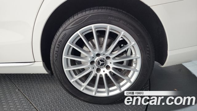 Mercedes-Benz E-Class E250 Exclusive