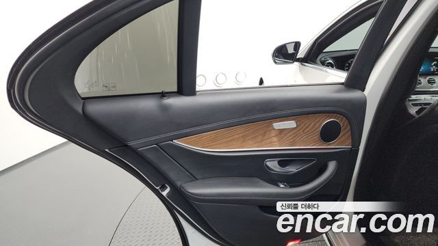 Mercedes-Benz E-Class E250 Exclusive