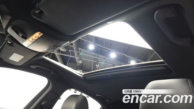 Mercedes-Benz E-Class E220d 4MATIC AMG Line