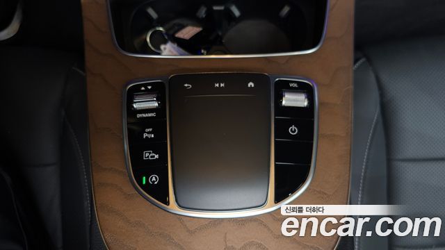 Mercedes-Benz E-Class E220d 4MATIC Exclusive