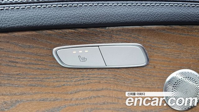 Mercedes-Benz E-Class E220d 4MATIC Exclusive