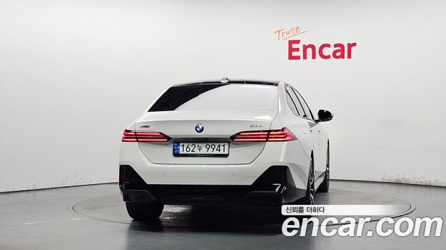 BMW 5-Series 530i xDrive M Sport