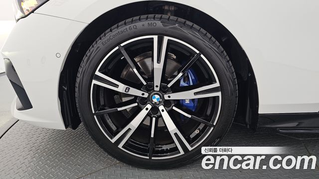 BMW 5-Series 530i xDrive M Sport