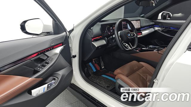 BMW 5-Series 530i xDrive M Sport