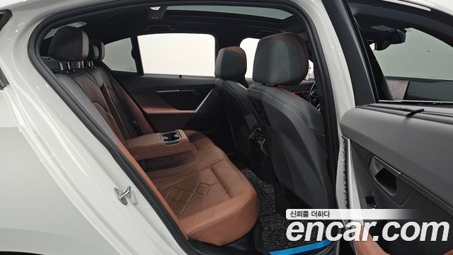 BMW 5-Series 530i xDrive M Sport