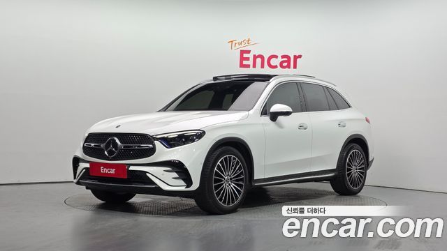 Mercedes-Benz GLC-Class GLC300 4MATIC AMG Line