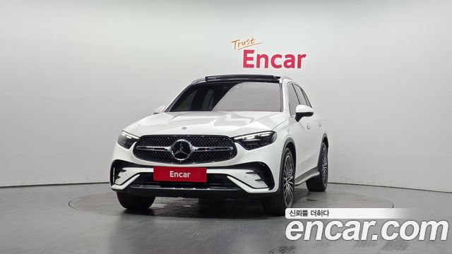 Mercedes-Benz GLC-Class GLC300 4MATIC AMG Line
