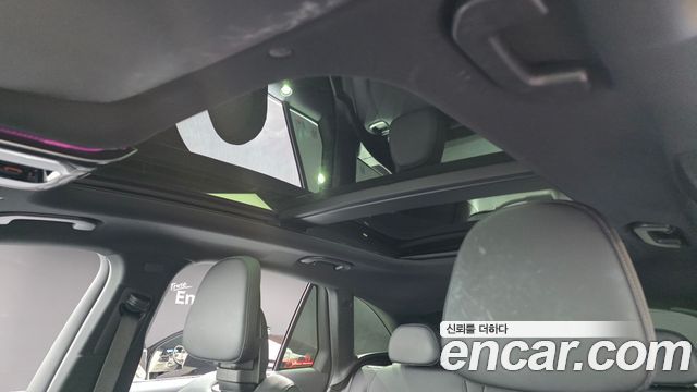Mercedes-Benz GLC-Class GLC300 4MATIC AMG Line