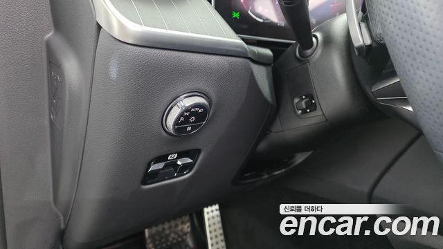 Mercedes-Benz GLC-Class GLC300 4MATIC AMG Line