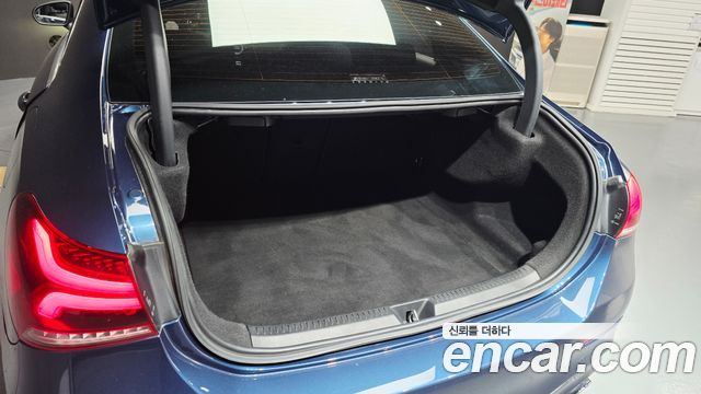 Mercedes-Benz A-Class AMG A35 4MATIC Sedan