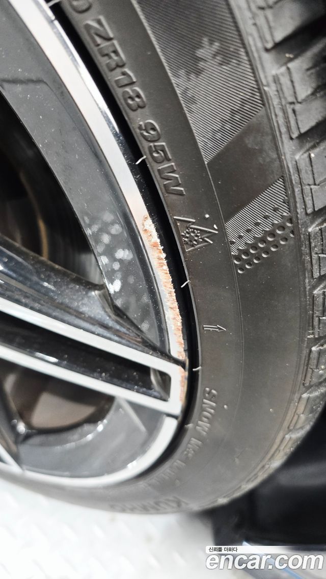 Mercedes-Benz A-Class AMG A35 4MATIC Sedan