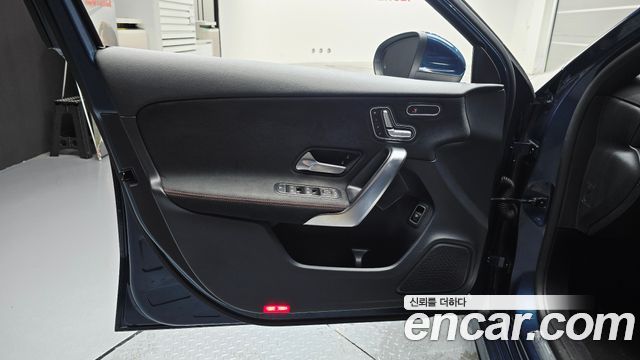 Mercedes-Benz A-Class AMG A35 4MATIC Sedan