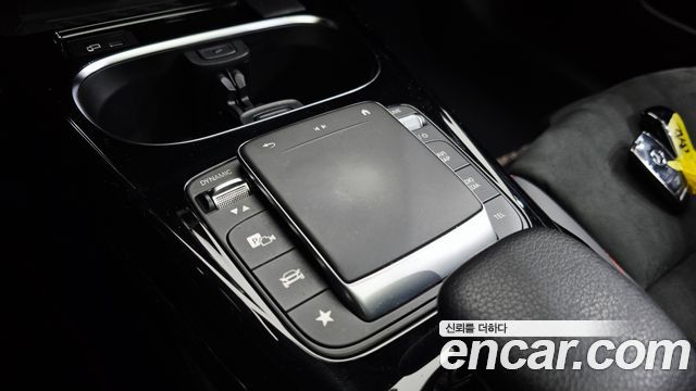 Mercedes-Benz A-Class AMG A35 4MATIC Sedan
