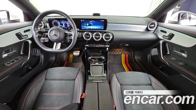 Mercedes-Benz CLA-Class CLA250 4MATIC