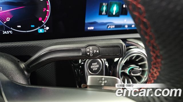 Mercedes-Benz CLA-Class CLA250 4MATIC