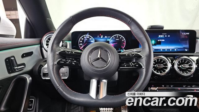Mercedes-Benz CLA-Class CLA250 4MATIC