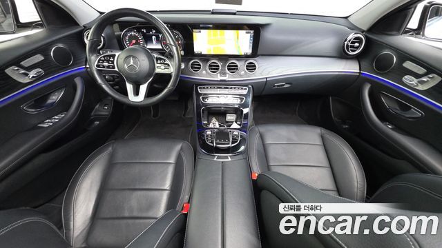 Mercedes-Benz E-Class E220d Avantgarde