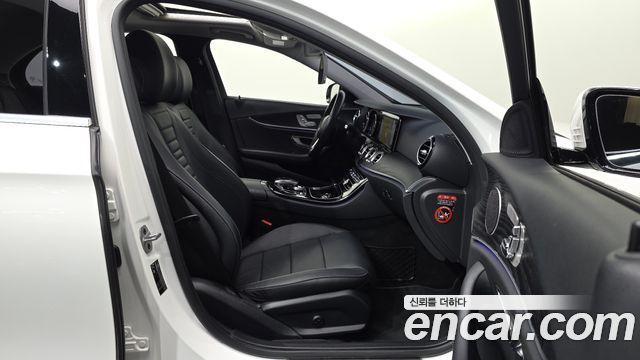 Mercedes-Benz E-Class E220d Avantgarde
